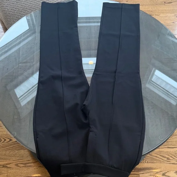 Express Curvy Boot Mid Rise Black Women's Trousers. Size 8 R. Pleated Front - Picture 7 of 8